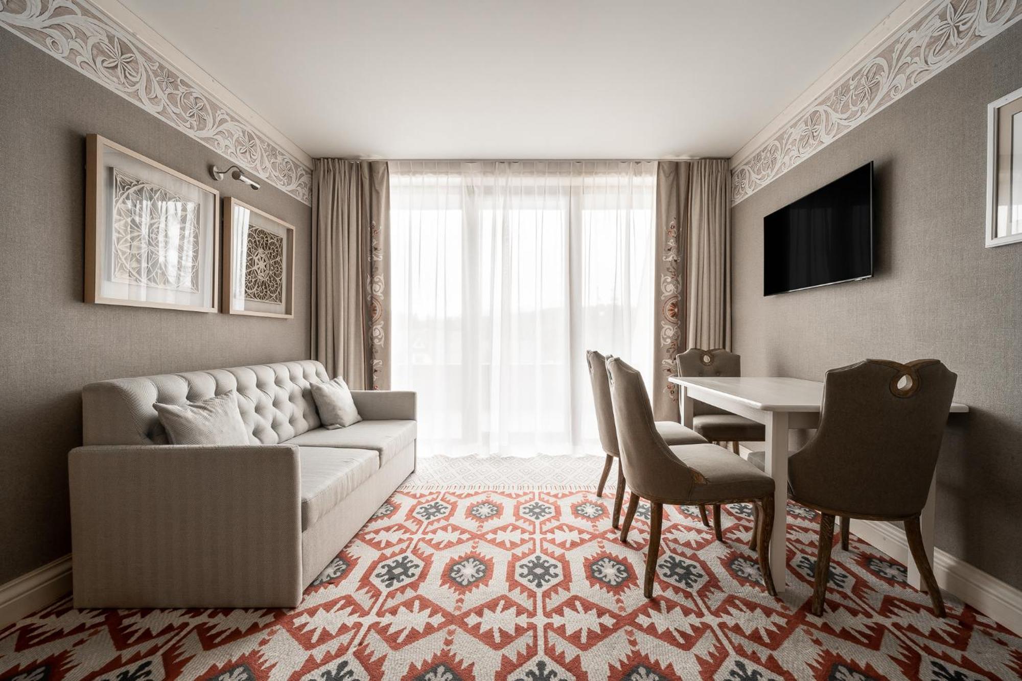 Apartamenty Aries Residence Bukowina 布库维纳塔然斯卡 外观 照片