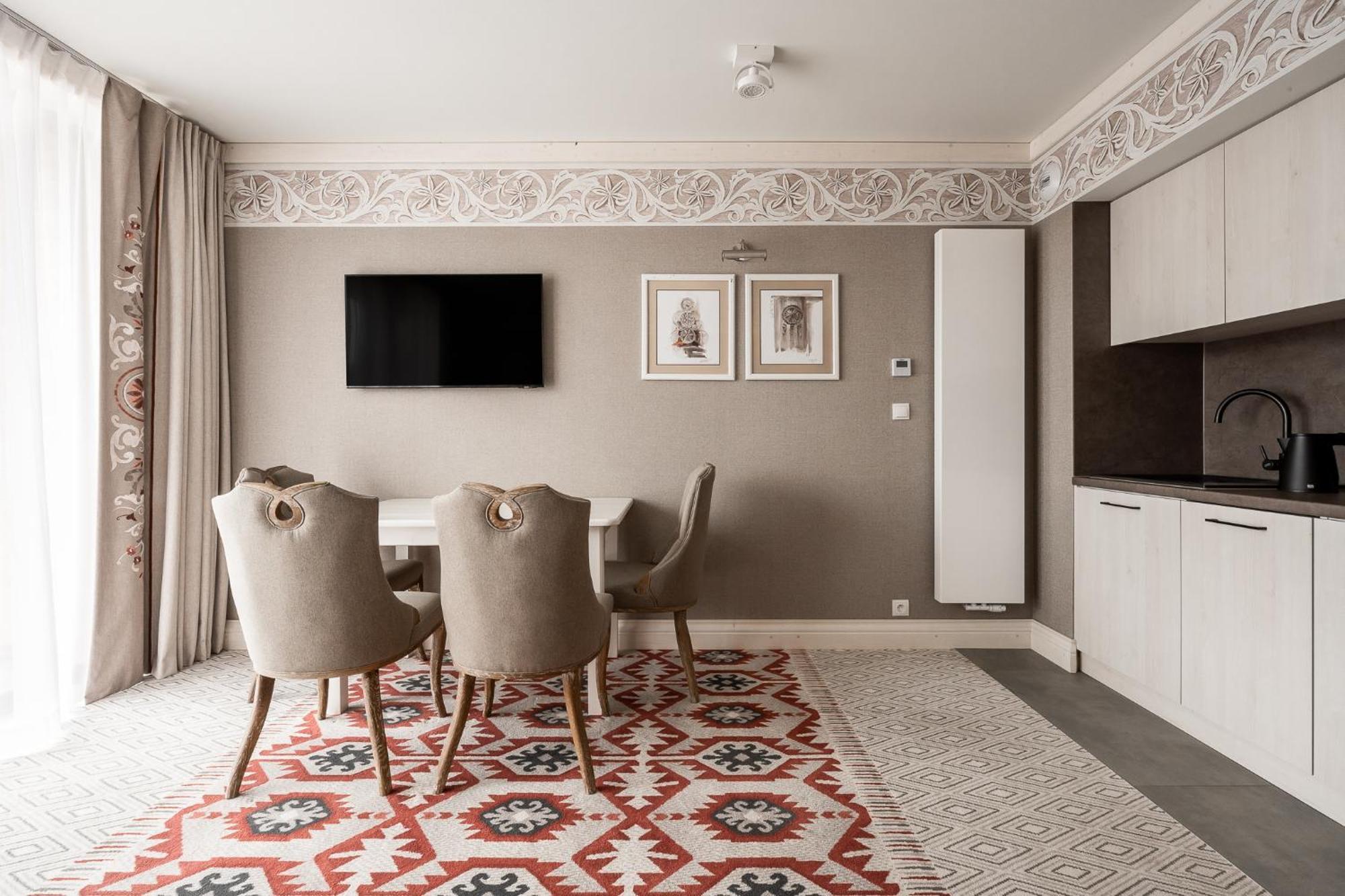 Apartamenty Aries Residence Bukowina 布库维纳塔然斯卡 外观 照片